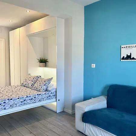 아파트 5 Minuti Dalla Moderno Loft Con Terrazzo