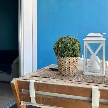 아파트 5 Minuti Dalla Moderno Loft Con Terrazzo
